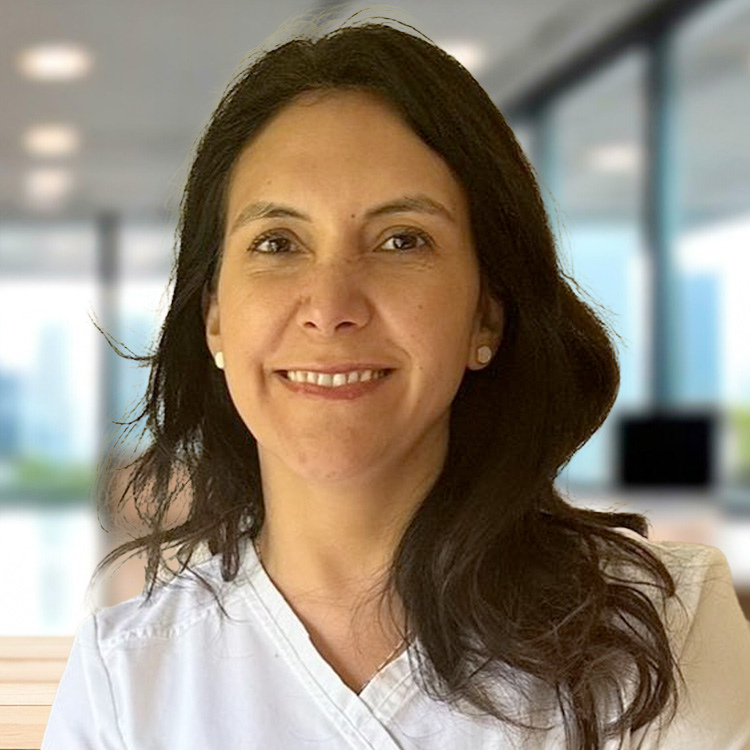 Dra. Scarlette Hernández