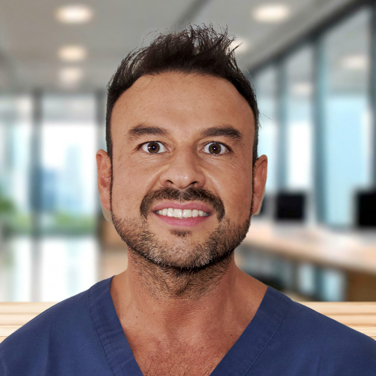 Dr. Wenceslao Valenzuela