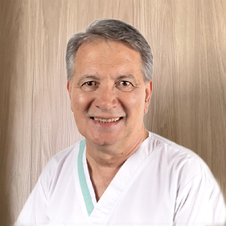 Dr. Carlos García Puente