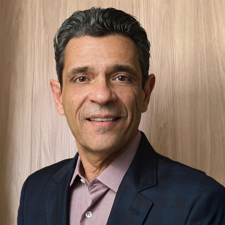 Dr. Mario Luis Zuolo